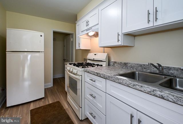 4726 CHATFORD AVE, Baltimore, MD 21206