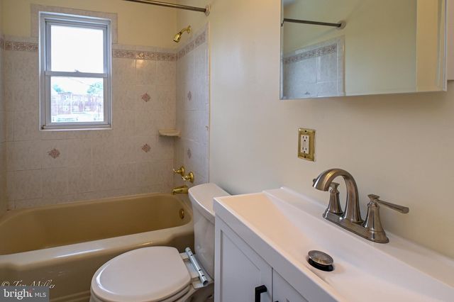 4726 CHATFORD AVE, Baltimore, MD 21206