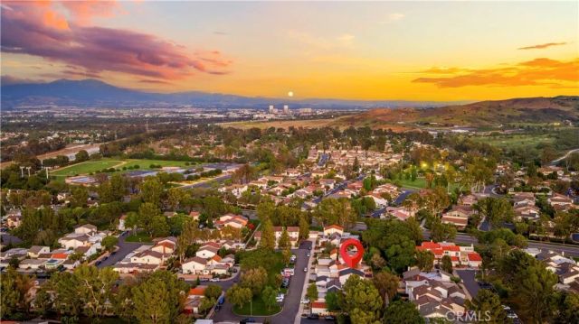 54 Willow Tree, Irvine, CA 92612