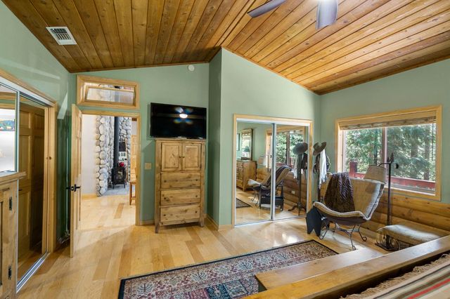 1641 Meadowview Rd, Arnold, CA 95223