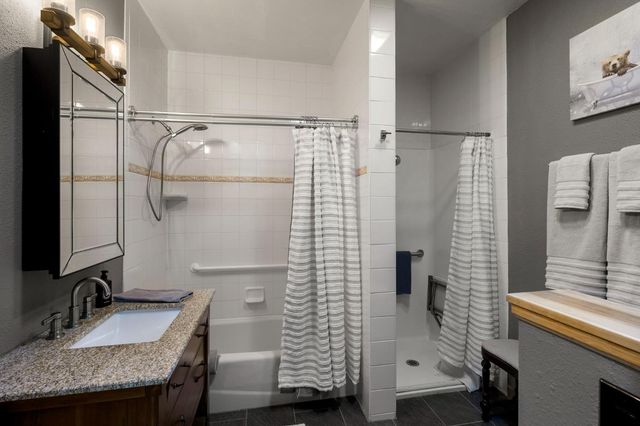 1641 Meadowview Rd, Arnold, CA 95223