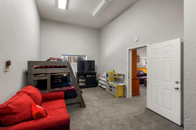 1641 Meadowview Rd, Arnold, CA 95223