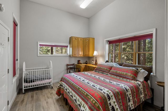 1641 Meadowview Rd, Arnold, CA 95223