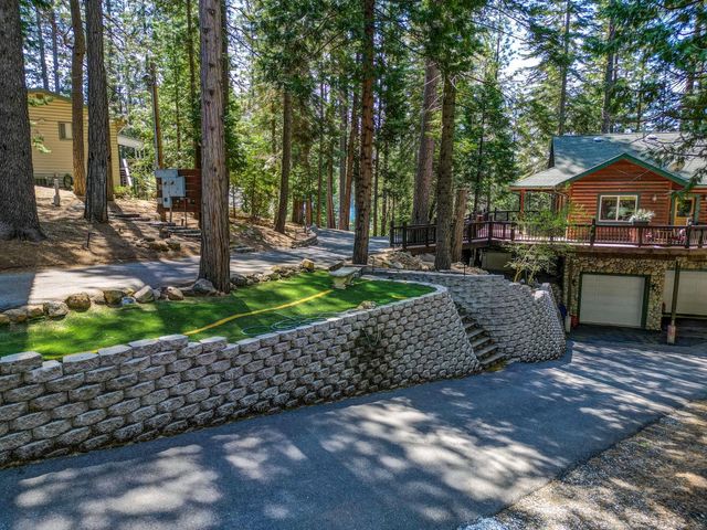 1641 Meadowview Rd, Arnold, CA 95223