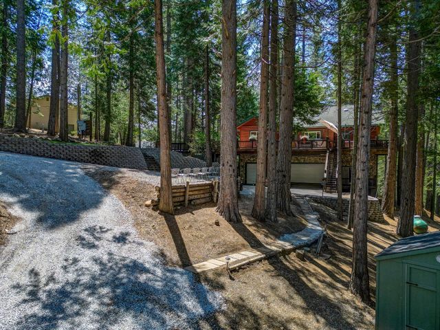 1641 Meadowview Rd, Arnold, CA 95223