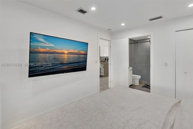 5506 SW 28th Ter, Dania Beach, FL 33312