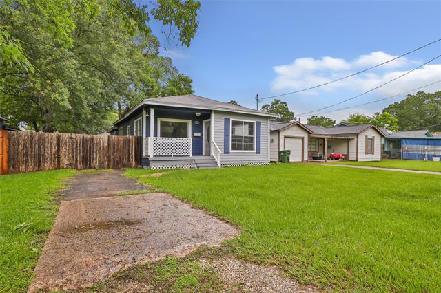 2605 Cornell Street, Liberty, TX 77575