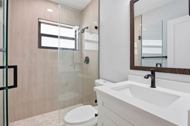 2999 NE 2ND Avenue, Boca Raton, FL 33431