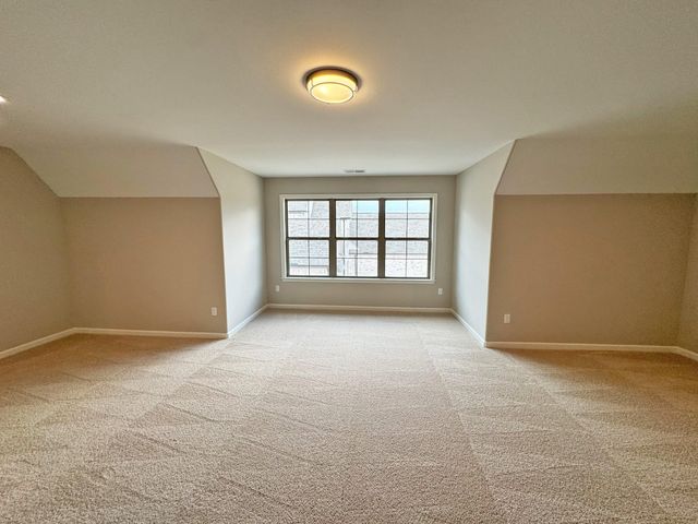 350 ROLLING GROVE BLVD, Collierville, TN 38017