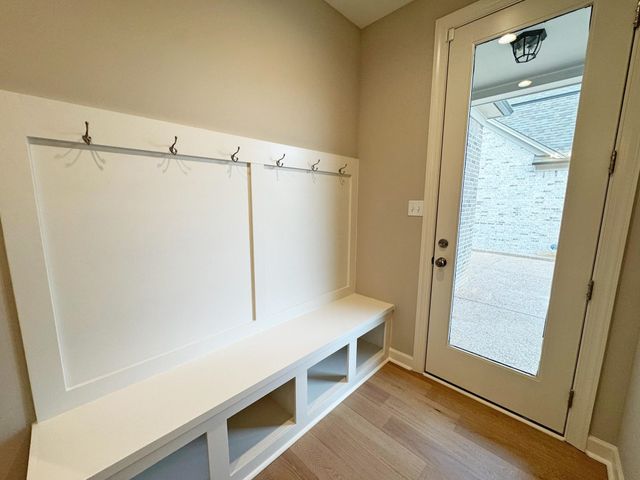 350 ROLLING GROVE BLVD, Collierville, TN 38017