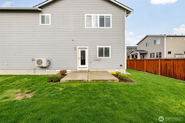 122 N Trail Road, Sedro Woolley, WA 98284