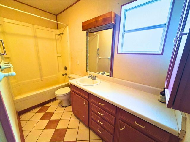 2751 River Oaks Drive, New Braunfels, TX 78132