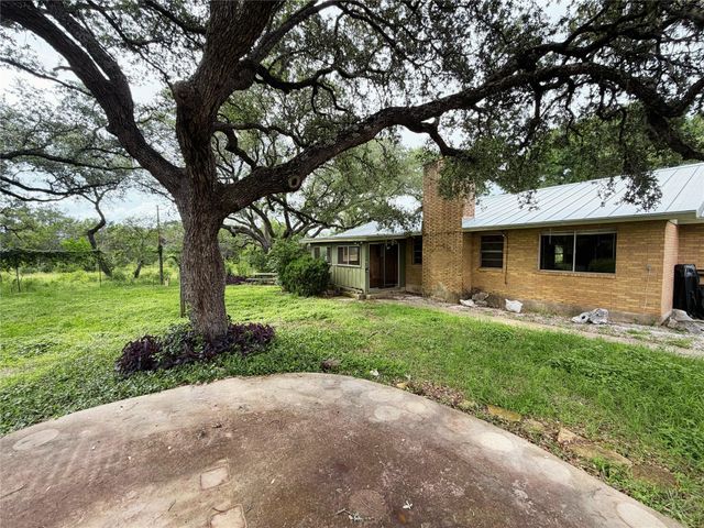 2751 River Oaks Drive, New Braunfels, TX 78132