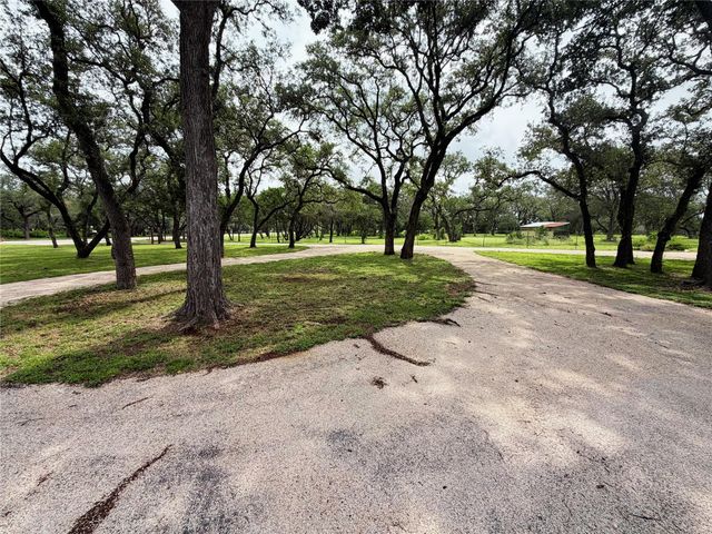 2751 River Oaks Drive, New Braunfels, TX 78132