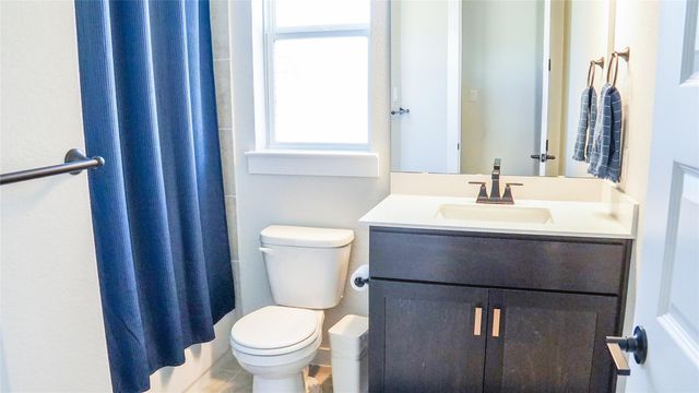 2825 Roost LN, Round Rock, TX 78665