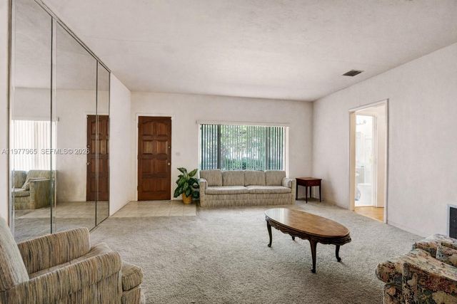 2060 Keystone Blvd, North Miami, FL 33181