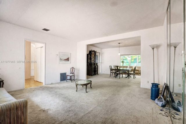 2060 Keystone Blvd, North Miami, FL 33181