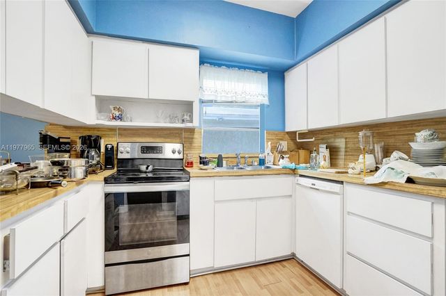 2060 Keystone Blvd, North Miami, FL 33181