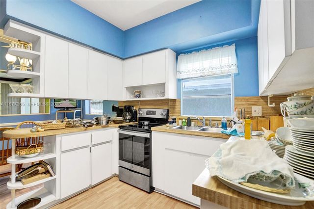 2060 Keystone Blvd, North Miami, FL 33181