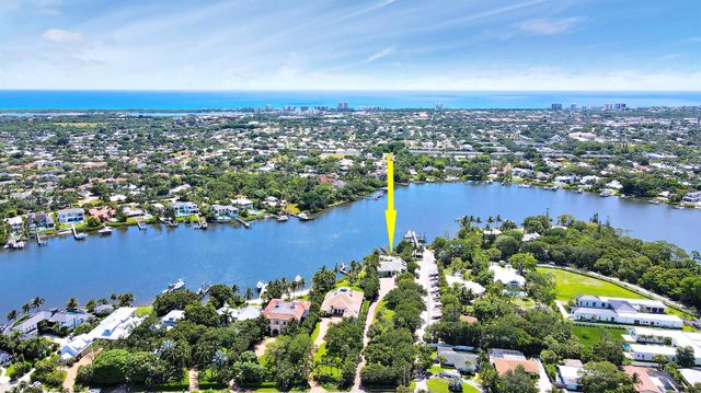 19560 Gulfstream Drive, Jupiter, FL 33469