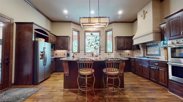 26166 Crown Ranch Blvd, Montgomery, TX 77316