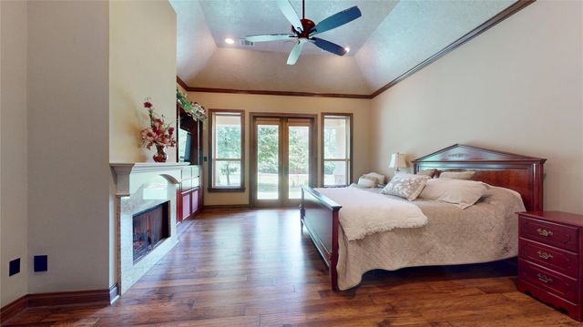 26166 Crown Ranch Blvd, Montgomery, TX 77316