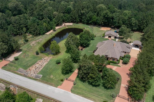 26166 Crown Ranch Blvd, Montgomery, TX 77316