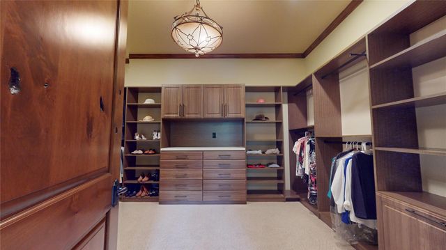 26166 Crown Ranch Blvd, Montgomery, TX 77316