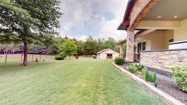 26166 Crown Ranch Blvd, Montgomery, TX 77316