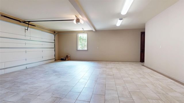 26166 Crown Ranch Blvd, Montgomery, TX 77316