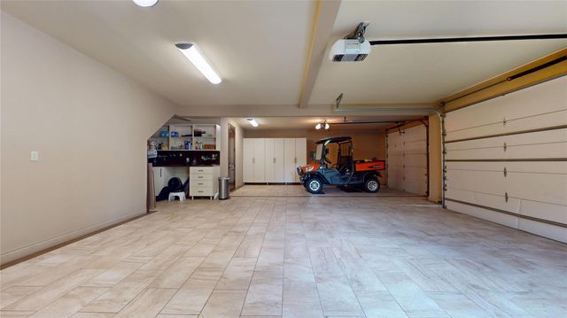 26166 Crown Ranch Blvd, Montgomery, TX 77316
