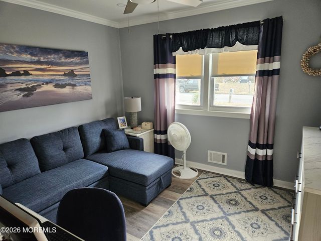 918 Raleigh Drive, Toms River, NJ 08753