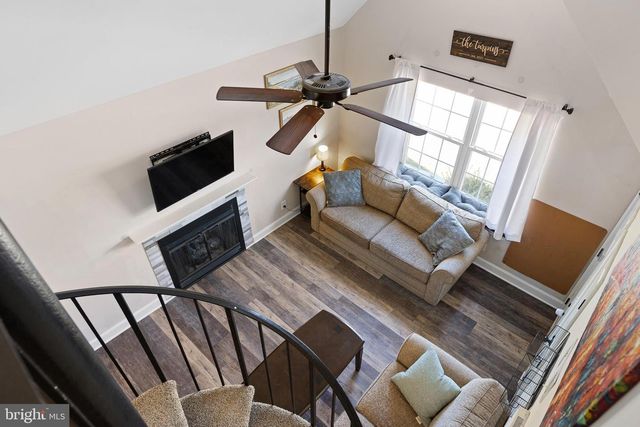 316 HUNTERS RD, Swedesboro, NJ 08085