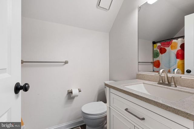 316 HUNTERS RD, Swedesboro, NJ 08085