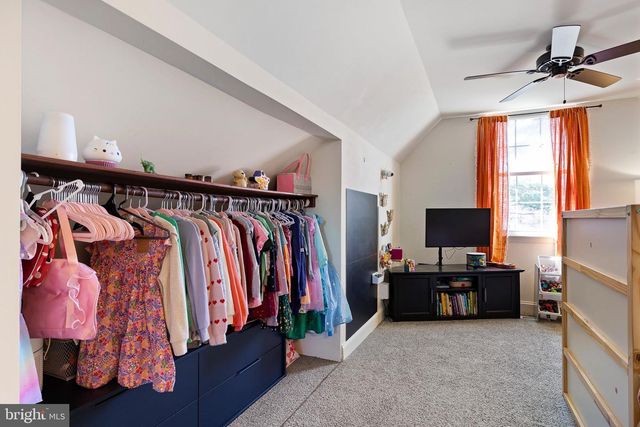 316 HUNTERS RD, Swedesboro, NJ 08085