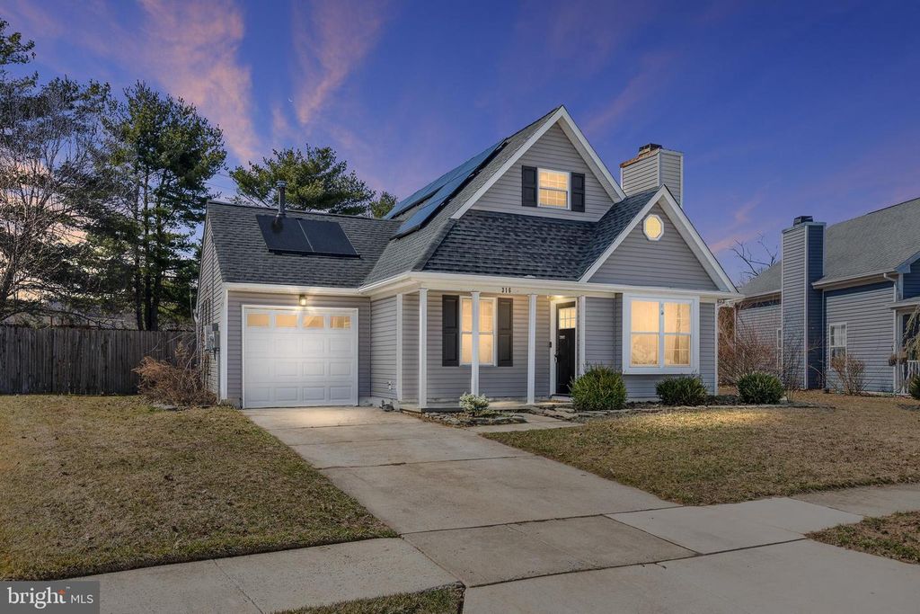 316 HUNTERS RD, Swedesboro, NJ 08085