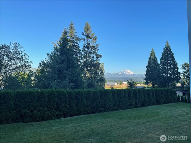 40109 278th Avenue SE, Enumclaw, WA 98022