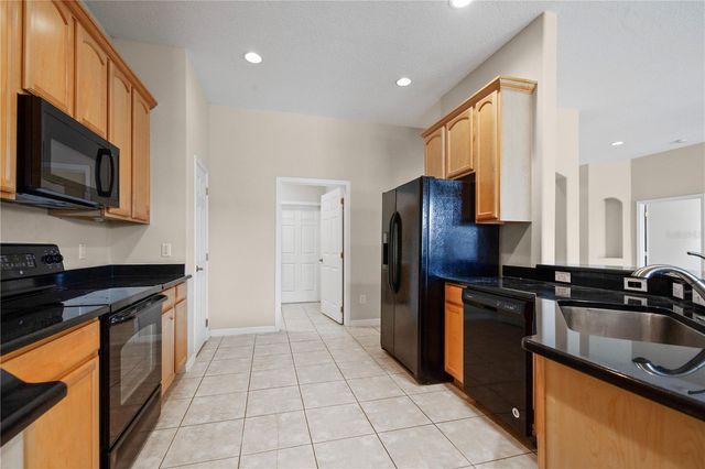 904 WHITE OAK WAY, Minneola, FL 34715