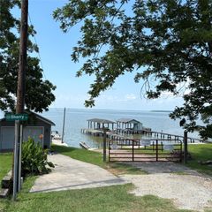 11 Sherry Lane, Coldspring, TX 77331