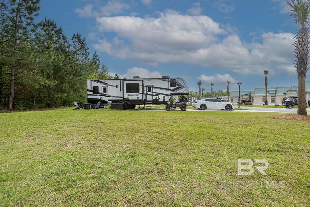 11809 Gateway Drive, Elberta, AL 36530