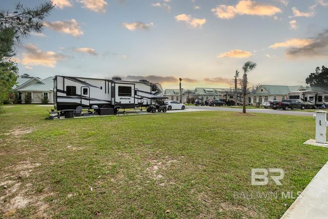 11809 Gateway Drive, Elberta, AL 36530