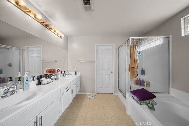 1506 Los Santos Court, Camarillo, CA 93010