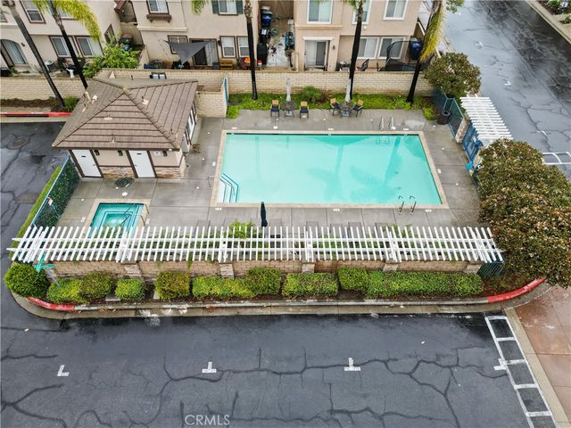 1506 Los Santos Court, Camarillo, CA 93010