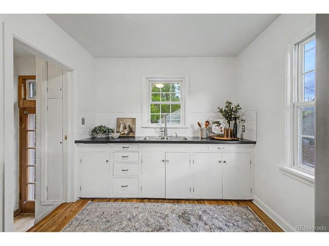403 18th St, Golden, CO 80401