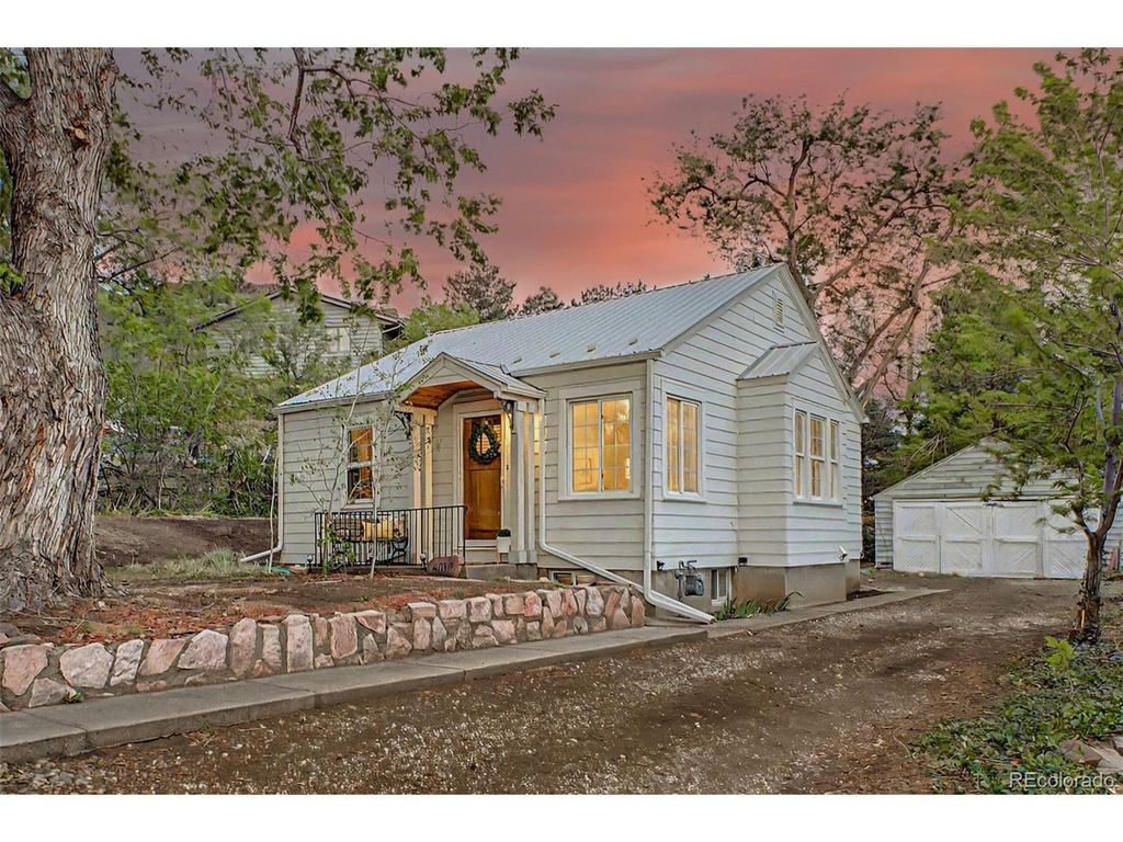 403 18th St, Golden, CO 80401