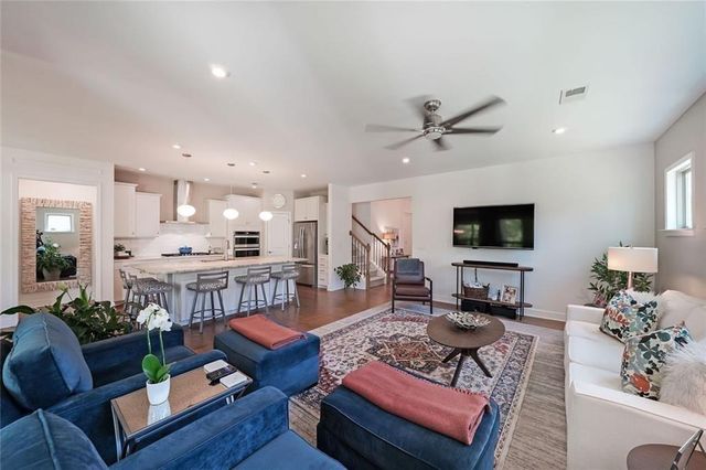 350 Elkins Place, Peachtree City, GA 30269