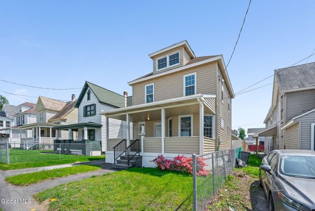 1321 3rd Avenue, Schenectady, NY 12303