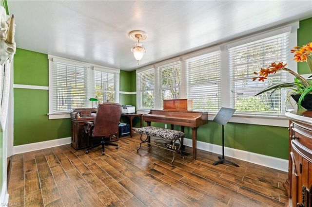 1525 Palm AVE, Fort Myers, FL 33916