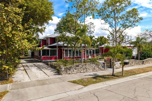 1525 Palm AVE, Fort Myers, FL 33916