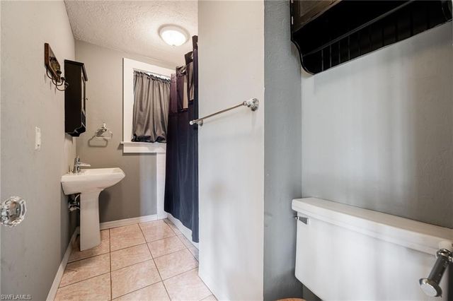 1525 Palm AVE, Fort Myers, FL 33916